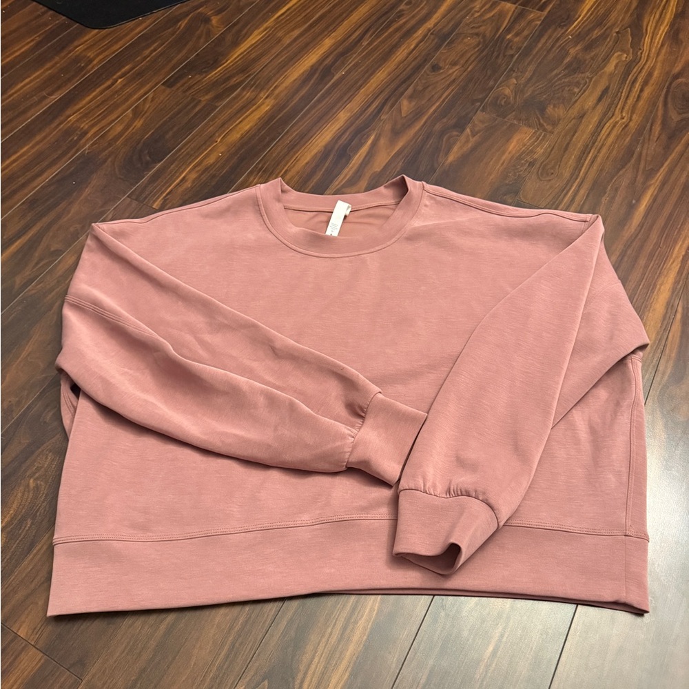 Lululemon perfectly oversized crop crew